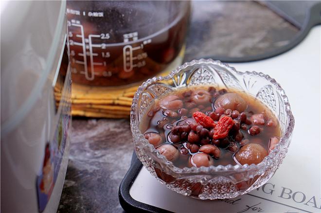 枸杞红豆桂圆汤