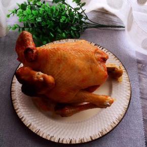 又香又嫩的烤鸡好了，超级好吃