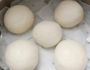 醒发20分钟。大火水烧开后，继续蒸20分钟。