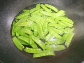 清洗干净。