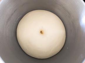 发酵至两倍大，戳洞不回缩即可