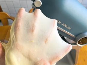 大概8分钟的样子，就能拉出手套膜了