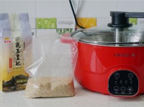 备米2杯，燕麦1杯