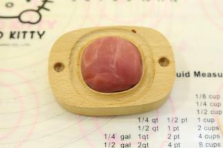 放入做好的樱桃柿子。