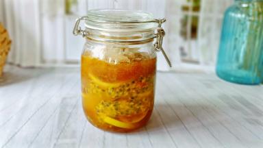 放冰箱冷藏一星期就可以泡水喝了。