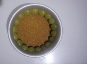 在模具中摆一圈