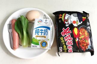 准备好需要的食材。