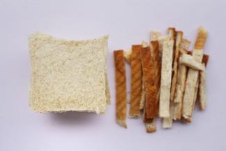 吐司去掉四边。