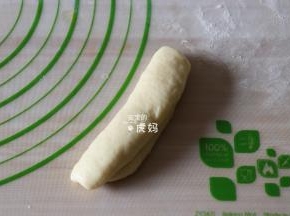 再对折压紧；