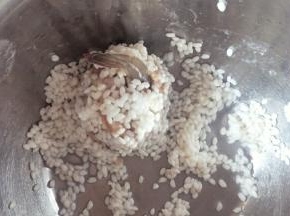 滚一层糯米
