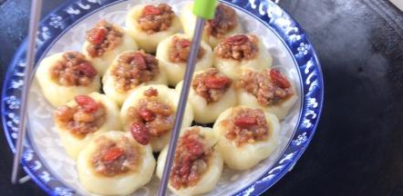 10分钟后关火焖一下，再取出