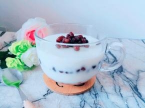 吃的时候，再加点红豆装饰