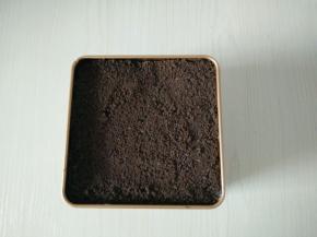 取出，表面再铺一层奥利奥碎。