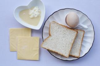 准备好所有食材。