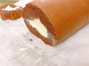 取出切去两头，再切块即可