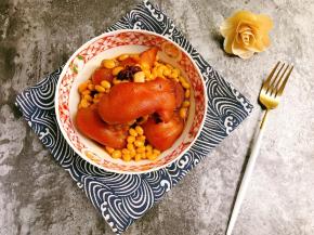 黄豆焖猪蹄完成啦