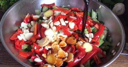 加入凉透了的酱油