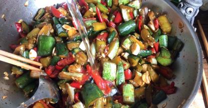 半小时后，加入白醋