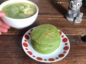 配上丝瓜鸡蛋汤，美美哒