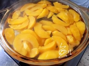 大火煮沸后，转中火煮20分钟