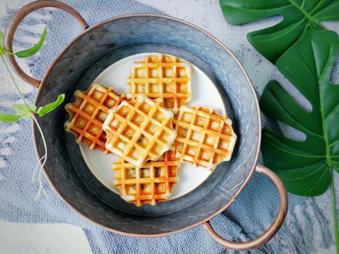 抹茶莲蓉华夫饼
