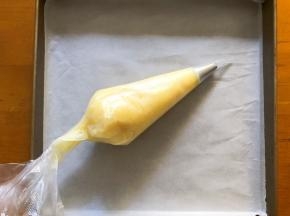 装入裱花袋