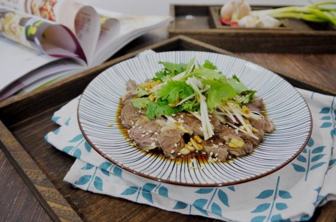 凉拌牛肉