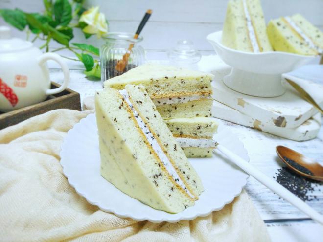 黑芝麻三明治蛋糕