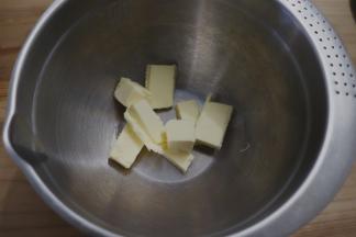 黄油切块室温软化