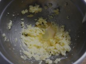加入蛋液