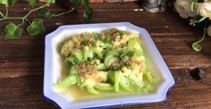 出锅后撒上葱花