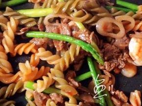 翻炒均匀出锅