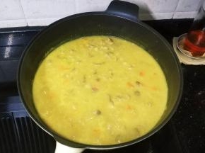 继续咕噜咕噜煮2分钟