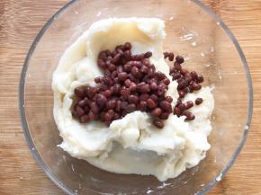 蜜豆和山药混合