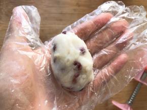 50克一个，搓成椭圆形