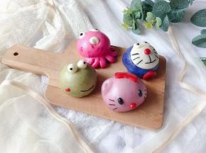 表情，胡须可以用食用色素笔画上去