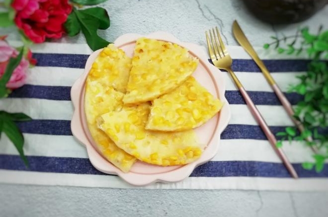 玉米粒鸡蛋饼