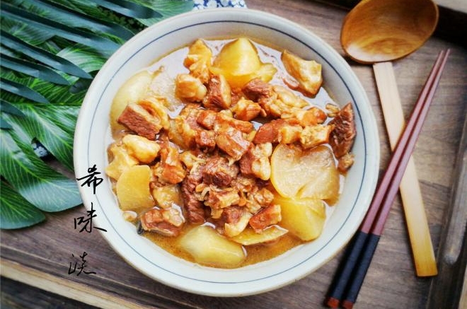 萝卜炖牛腩