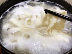 中小火煮5到6分钟