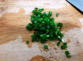 小葱切葱花