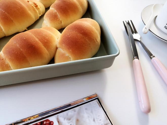 玉米粉椰蓉面包卷