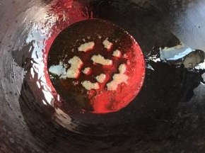 起锅烧油至冒烟
