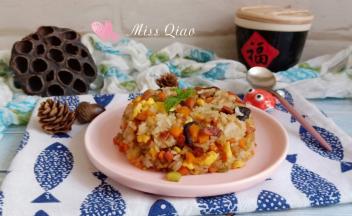 美味的杂蔬炒饭。