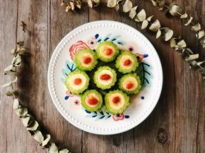 咬一口下去，先能尝到苦味，随之而来的是蜂蜜和香蕉的甜味，故名为：“苦尽甘来”。