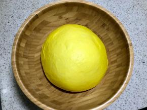 盖保鲜膜室温发至两倍大