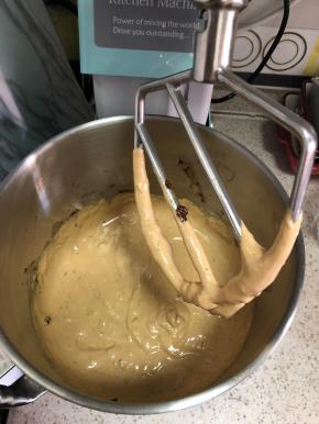 5.打至膨胀颜色变浅如图即可