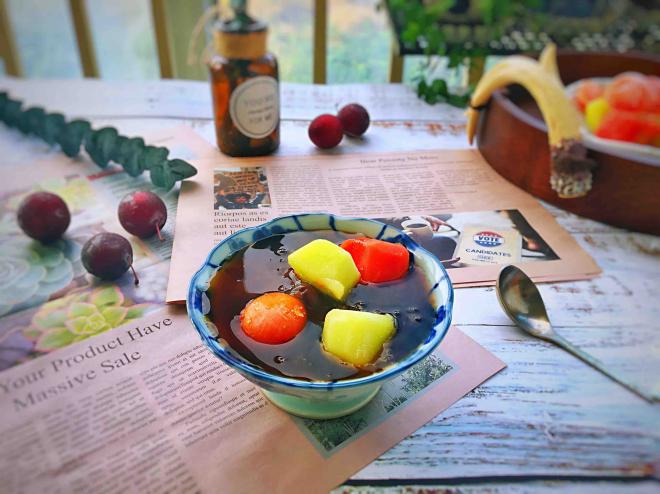 消夏皂角水果冰盏