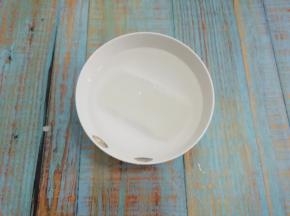粉丝用温水浸泡一会