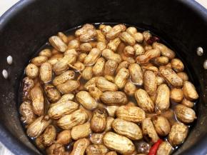 煮好后泡两个小时入味后捞出