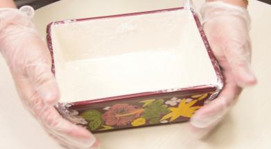 3.蒸盘提前铺保鲜膜